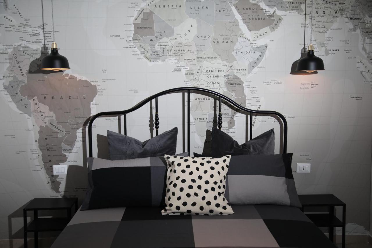 Liberty Apartment Бари Екстериор снимка